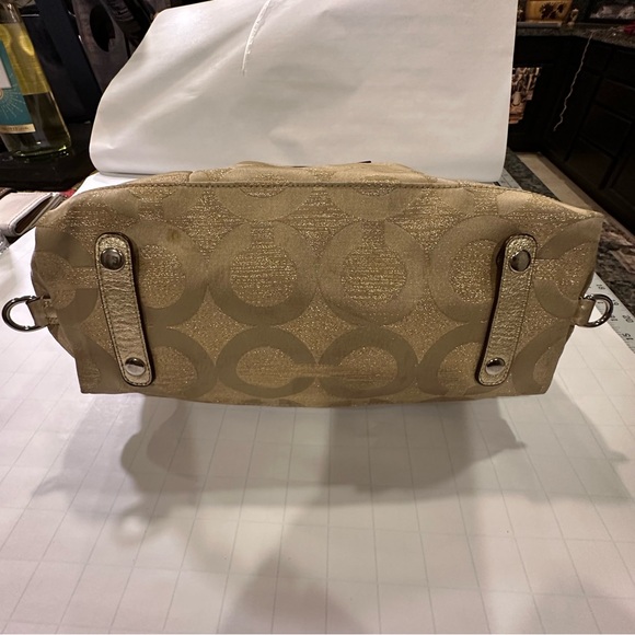 Authentic Coach Poppy Gold 2in1 Style Satchel bag - Picture 5 of 13
